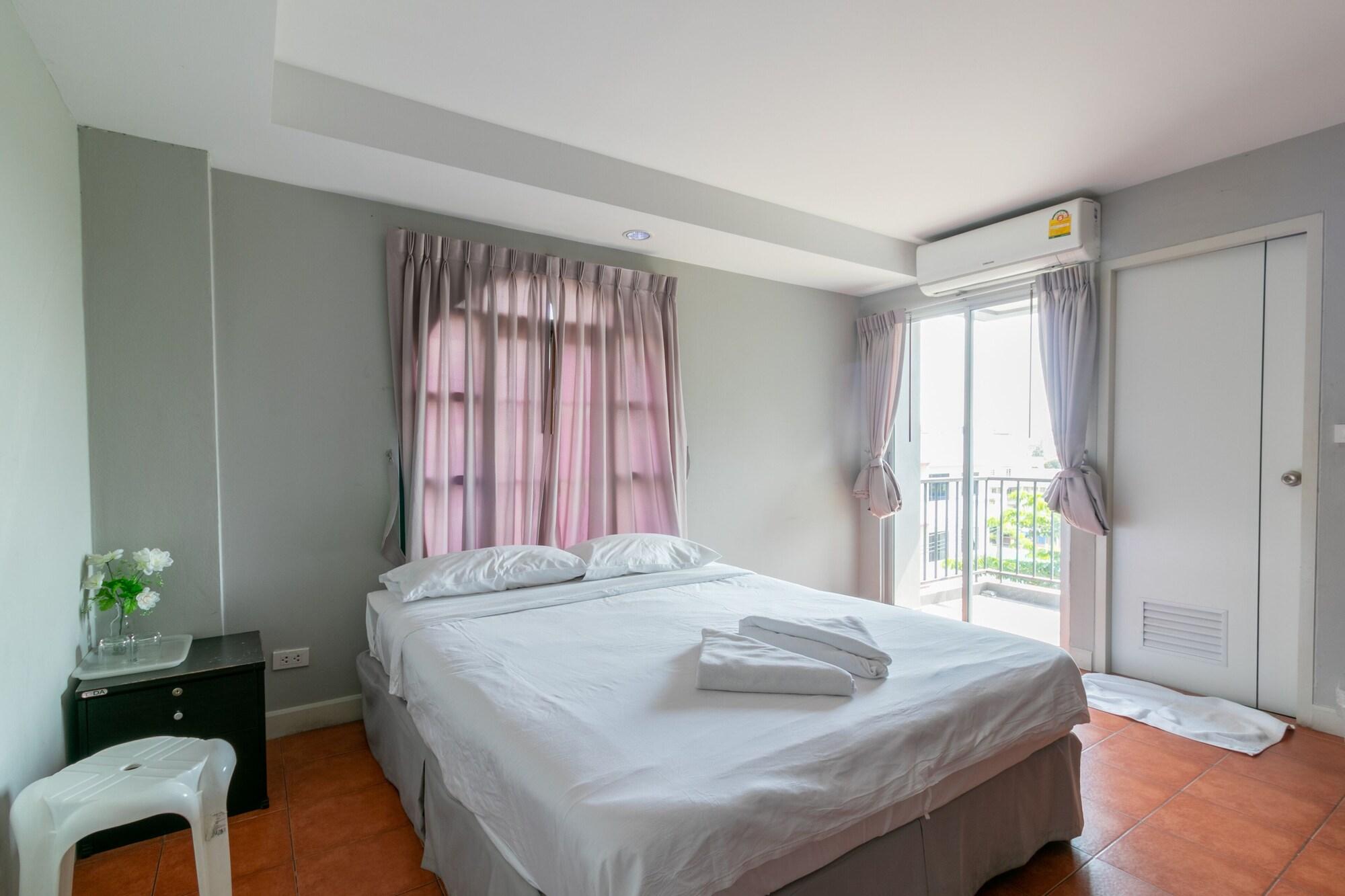 Resortel Lat Phrao 91 Bangkok Zewnętrze zdjęcie